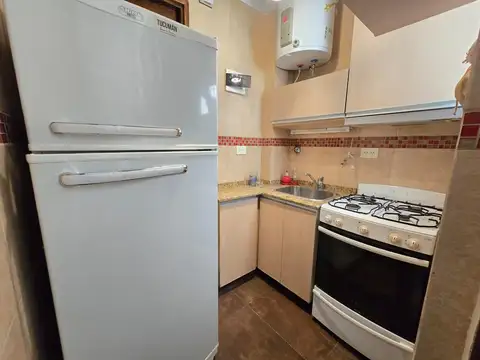 Depto Tipo Casa 2 ambientes con 1 baño