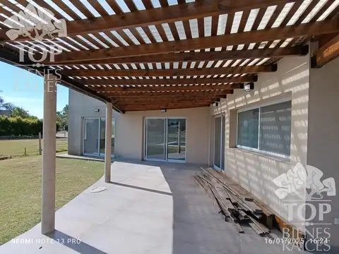 Casa en Alquiler de 3 dormitorios