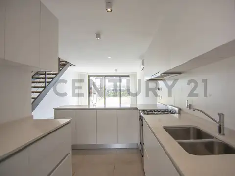 Casa en Venta 1 año