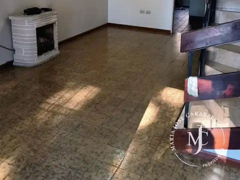 Depto Tipo Casa en Venta de 3 ambientes
