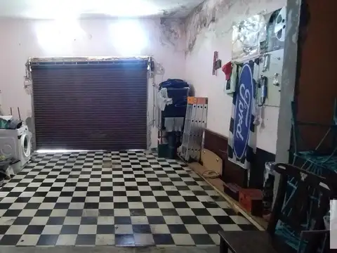 Casa en venta - 1 Dormitorio 1 Baño - San Martín