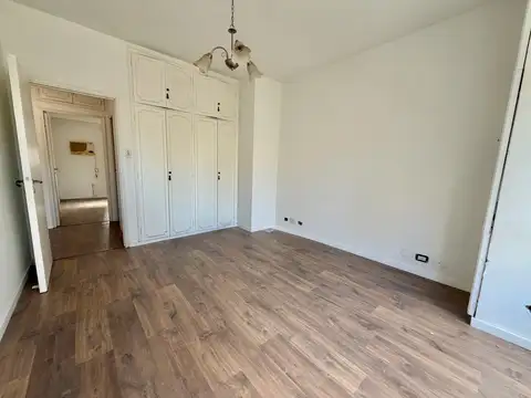 Departamento en Venta de 5 ambientes