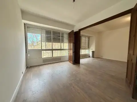 Departamento Venta 3 dormitorios con cochera y baulera - Centro - Rosario