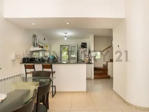 Casa en Venta en Manuel B Gonnet, USD 140.000