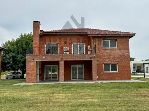 Los Alcanfores Barrio Cerrado Pilar 100