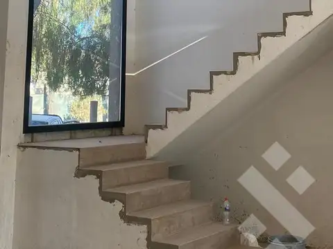 Casa Gerencial  en Barrio Santa Angela III, Centenario