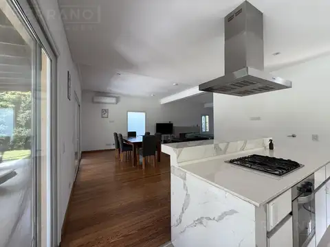 Venta casa 4 ambientes en Los Castaños, Nordelta