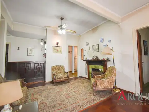 Casa en Venta en Jose Marmol, USD 315.000