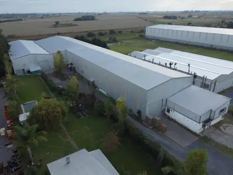Nave 1424m2 - Parque Industrial Alvear