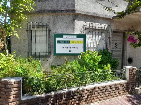 Depto Tipo Casa en Venta de 2 ambientes
