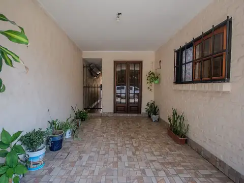VENTA PH TIPO CASA 5 AMB-VILLA LUZURIAGA-PERMUTA