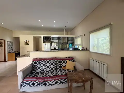 Casa en Venta al Oeste