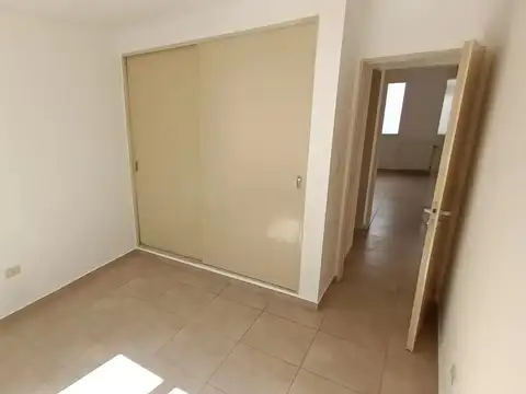 Departamento en Alquiler en Santa Genoveva, $ 1.800.000