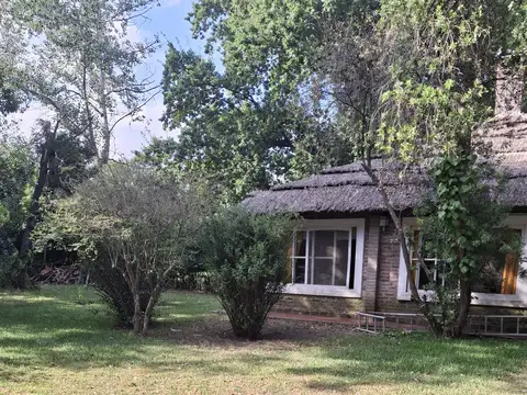 Casa en venta en Barrio Parque Altavista