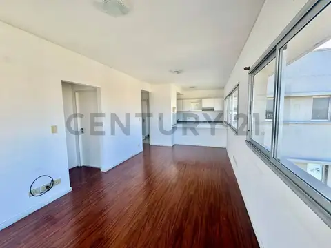 Departamento en Alquiler con 1 cocheras