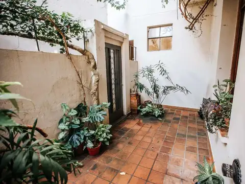 Depto Tipo Casa en Venta de 5 ambientes