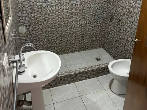 Alquiler departamento 3 ambientes en Villa Luzuriaga