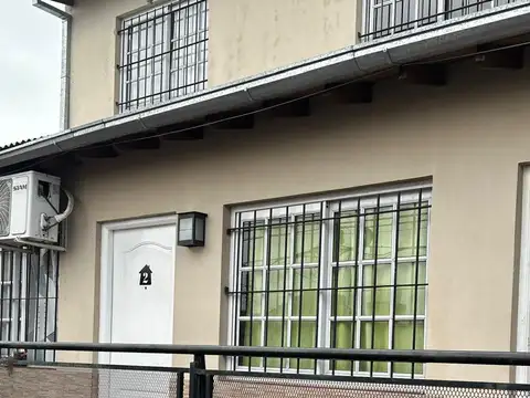 Departamento en Alquiler en Villa Luzuriaga, $ 420.000