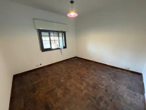 Casa en Alquiler al Oeste