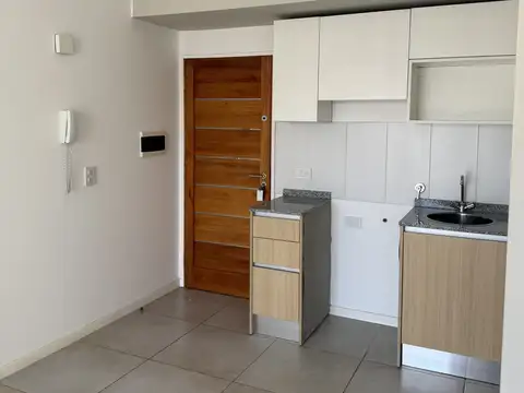 4 De Enero 3400