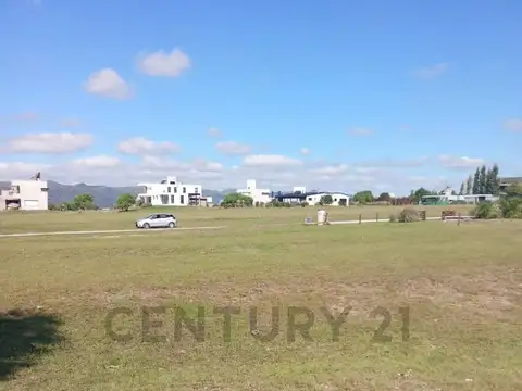 Lote con FINANCIACION en COUNTRY NAUTICO PUERTO DEL AGUILA ubicado en ETAPA 2