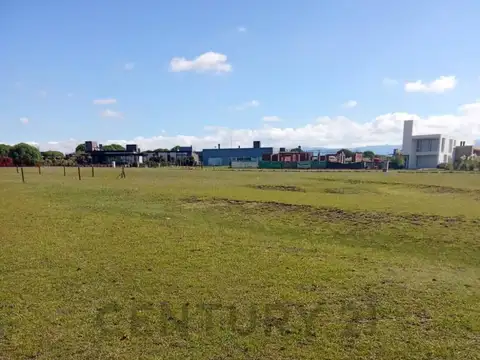 Terreno en Venta 30  mts Frente