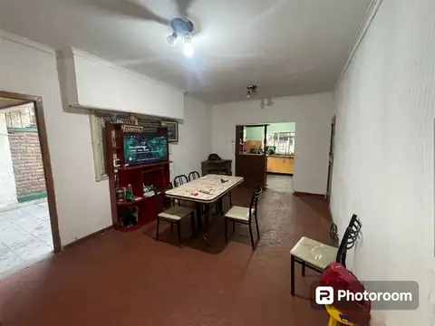 Casa en Venta en Luis Guillon, USD 94.900