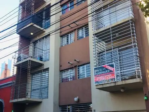 DEPARTAMENTO DE 2 AMBIENTES CON BALCON