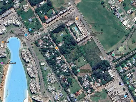 Terreno en Venta 70  mts Fondo