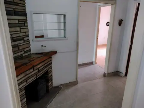 Depto Tipo Casa 4 ambientes con 2 baños