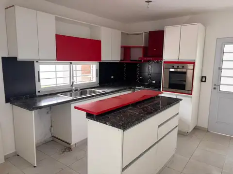 ALQUILO DUPLEX - BARRIO CERRADO - VILLA RETIRO
