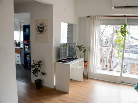 Departamento 3 amb venta Almagro c/balcon