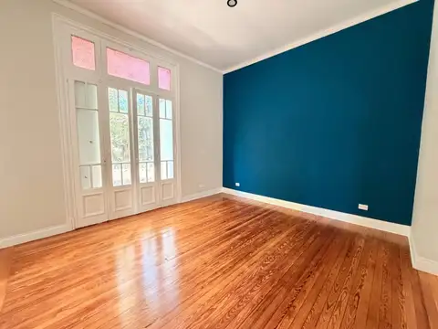 Depto Tipo Casa 4 ambientes con 2 baños