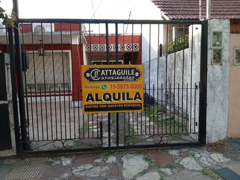 Depto Tipo Casa 3 ambientes con 1 baño
