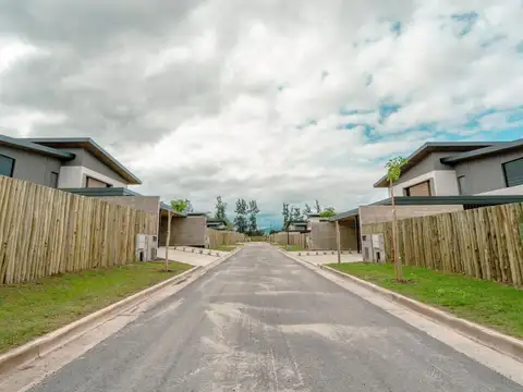 Casa 3 ambientes con 3 baños