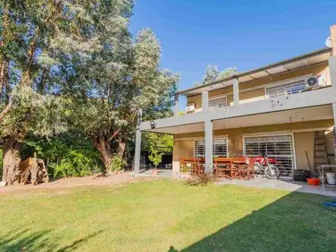 CASA EN VENTA LOMA VERDE PILETA SOBRE LOTE  DE 500 MTS  ESCOBAR