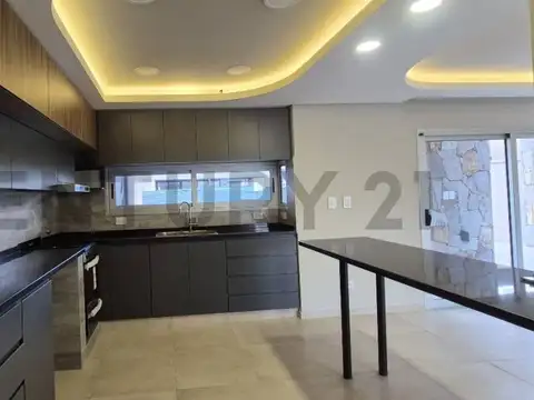 CASA EN ALQUILER BARRIO CIRO DE VIEYTES, MAIPÚ, MENDOZA