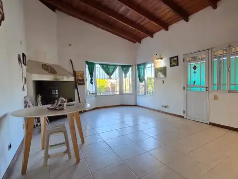 Casa en Venta en Federacion, USD 48.000