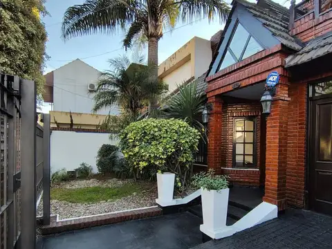Casa en Venta en Villa Sarmiento, USD 350.000