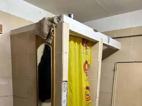 ALQUILER - GALPON 450 m2 - LA TABLADA - ZONA INDUSTRIAL