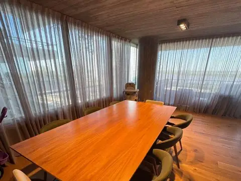 Departamento en Alquiler de 4 dormitorios