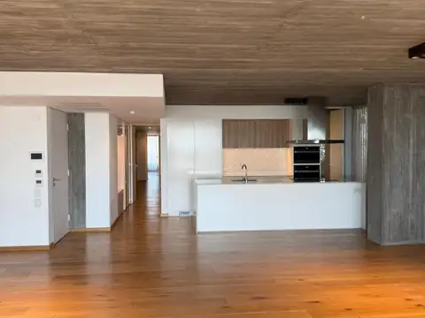 Departamento en Alquiler de 5 ambientes