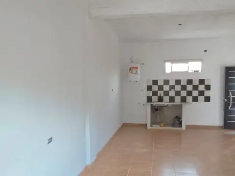 Departamento en Alquiler en Lomas del Millon, $ 350.000