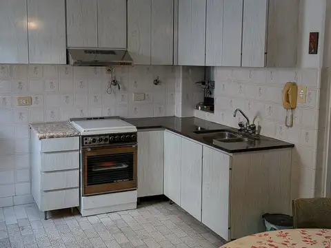 CASA 4 AMB. EN DOS PLANTAS S/LOTE 236 M2