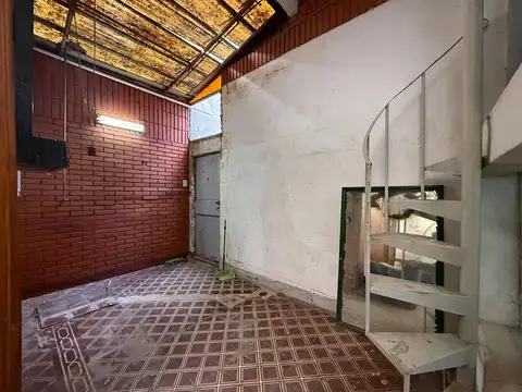 Depto Tipo Casa en Venta de 6 ambientes