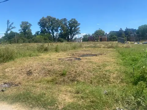 Terreno en Venta en Villa Elvira, USD 5.500