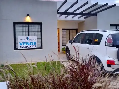 Venta de casa de 2 dormitorios en solares de manantiales
