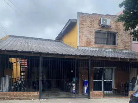 Venta de Casa Y 3 departamentos en San Fernando