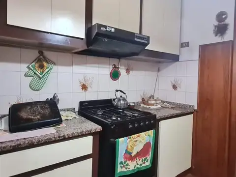 Depto Tipo Casa en Alquiler 50 años