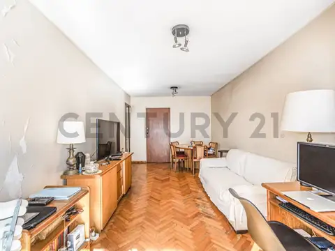 Avenida Santa Fe 3300, Piso 1
